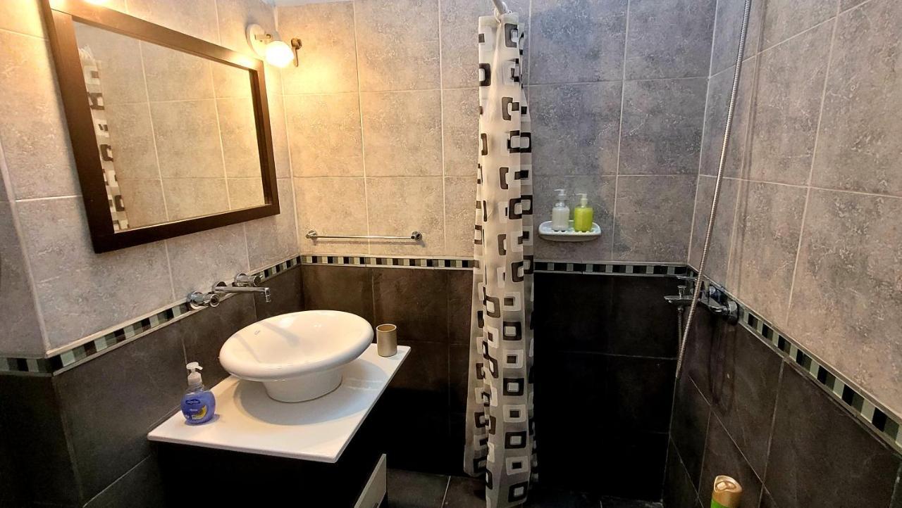 Victorino House En El Cerro De Las Rosas Con Cochera Кордоба Екстериор снимка